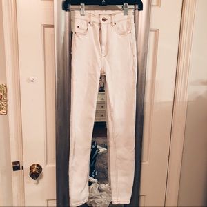 Off white Zara skinny jeans!